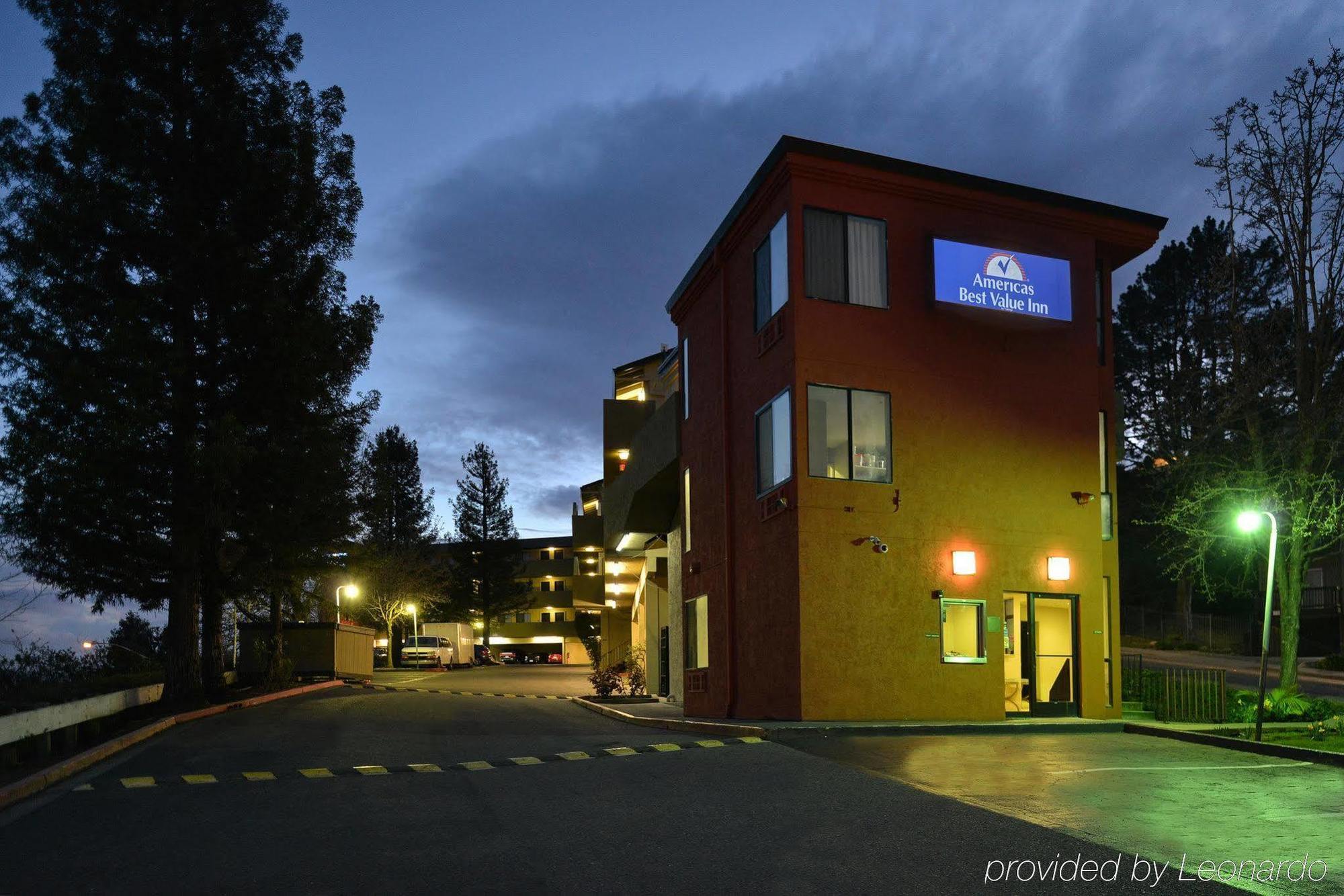 Surestay Hotel By Best Western Vallejo Napa Valley Екстер'єр фото